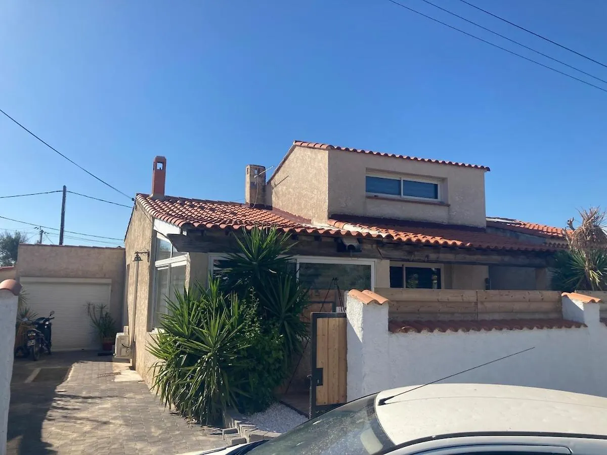 Holiday home Agreable Maison Marignane
